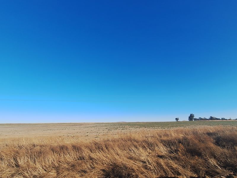 Farm with river front for sale - Photo 3