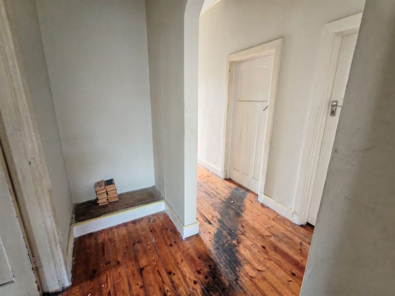 Excellent Investment or Dual Living Opportunity! Two houses on one erf! - Photo 10