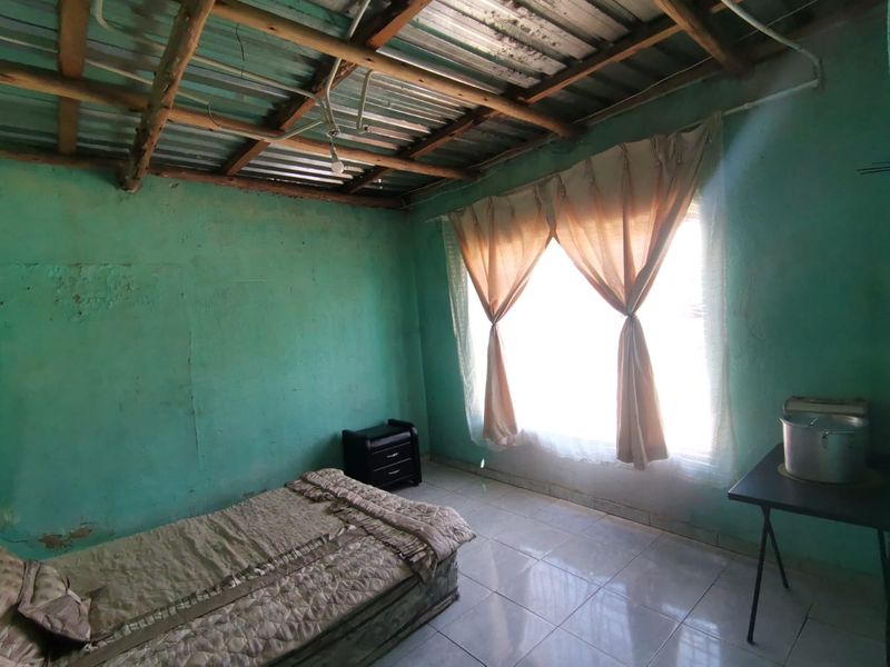 Family Home with Great Potential – Prime Location in Letlhabile. - Photo 5