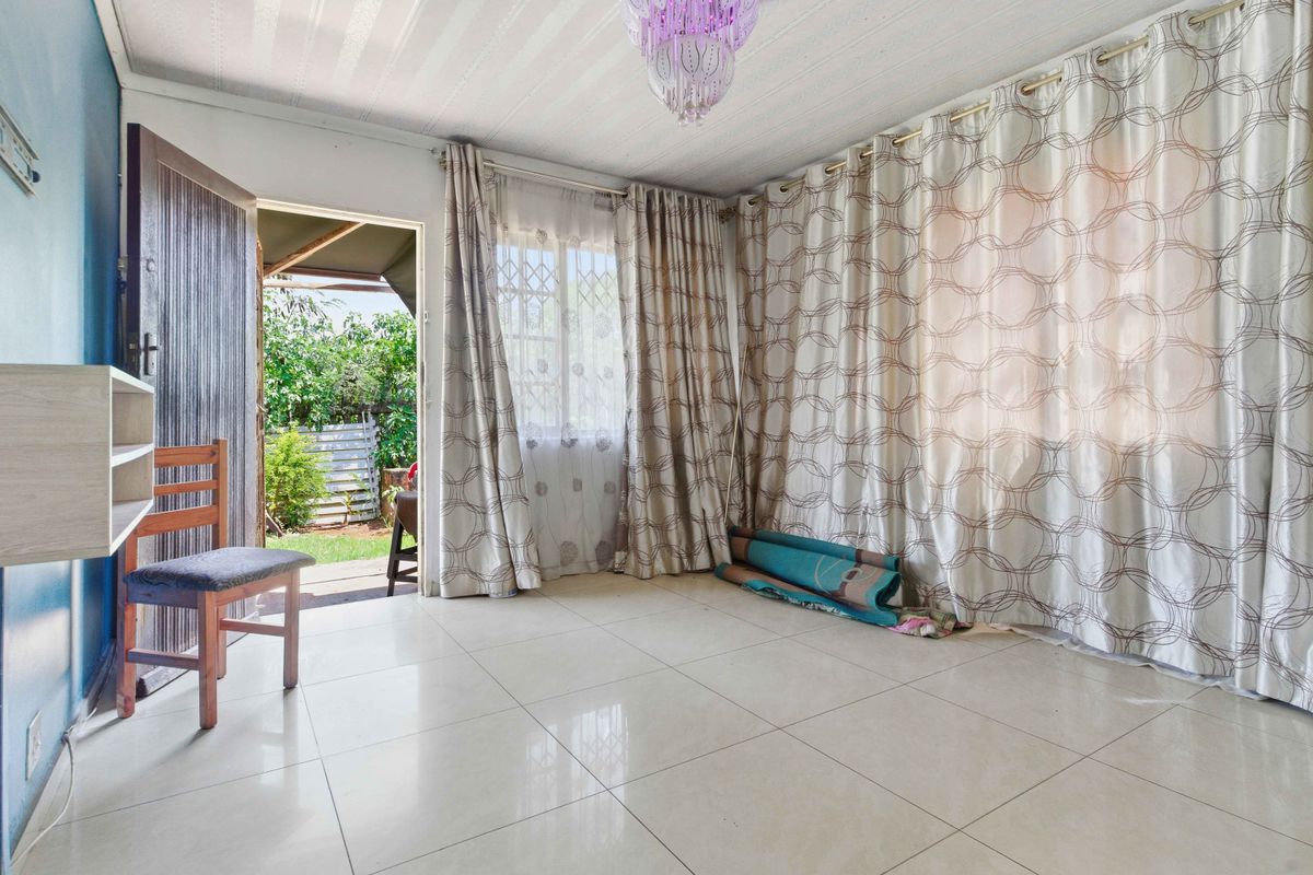 New on the Market – 3 Bedroom Sectional Title Opportunity - Photo 3