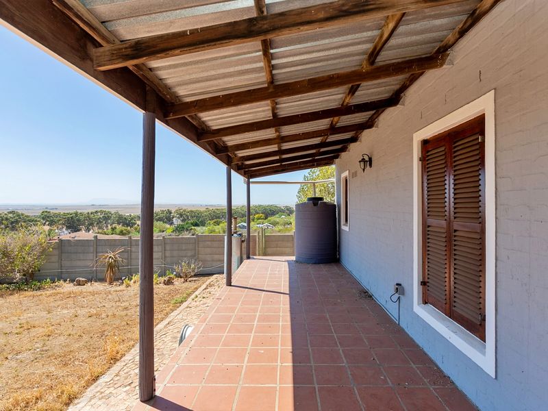 Overlooking Darling a Gem in the making - Photo 6