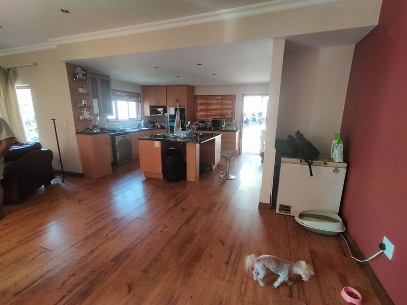 Modern living at its finest in the backdrop of the majestic Magalies in Pretoria North - Photo 7