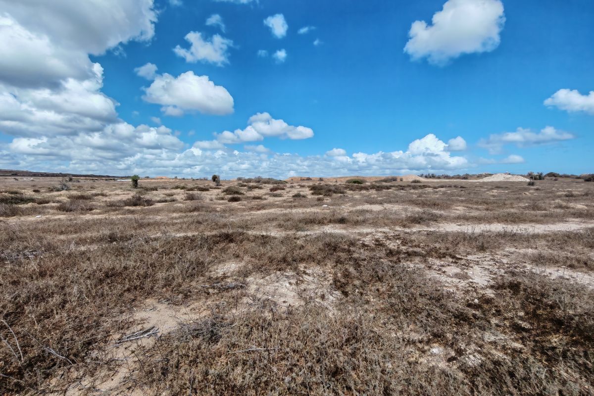 No Transfer Duty in a High-Growth Precinct - Photo 2