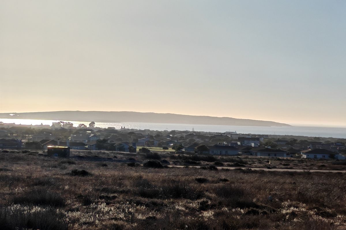 Prime West-Facing Plot with Lagoon Views in Langebaan Country Estate - Photo 3