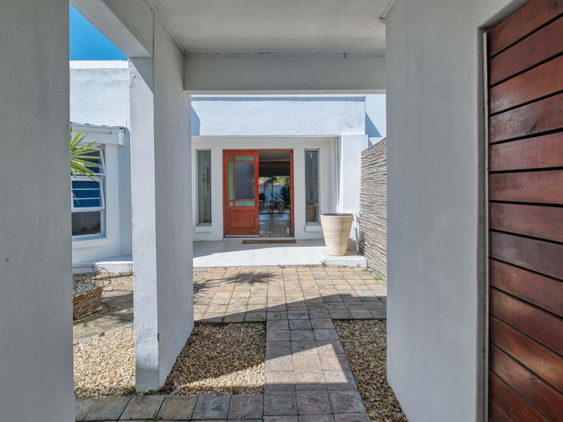 Live In & Earn | Multi-Dwelling Income Property - Photo 2