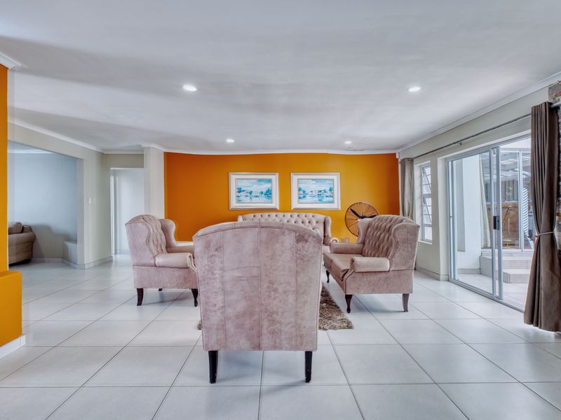 Live In & Earn | Multi-Dwelling Income Property - Photo 6