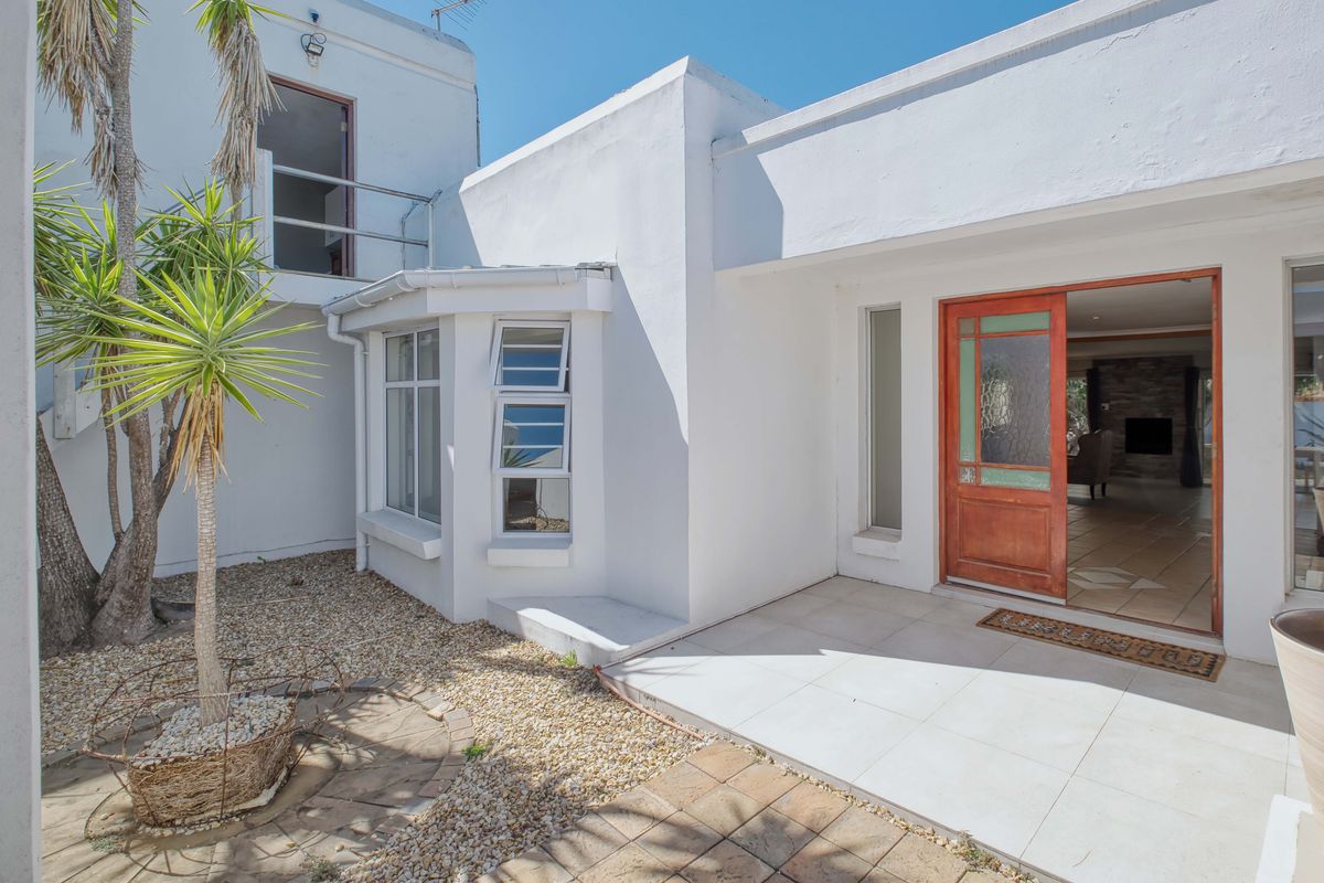 Live In & Earn | Multi-Dwelling Income Property - Photo 3