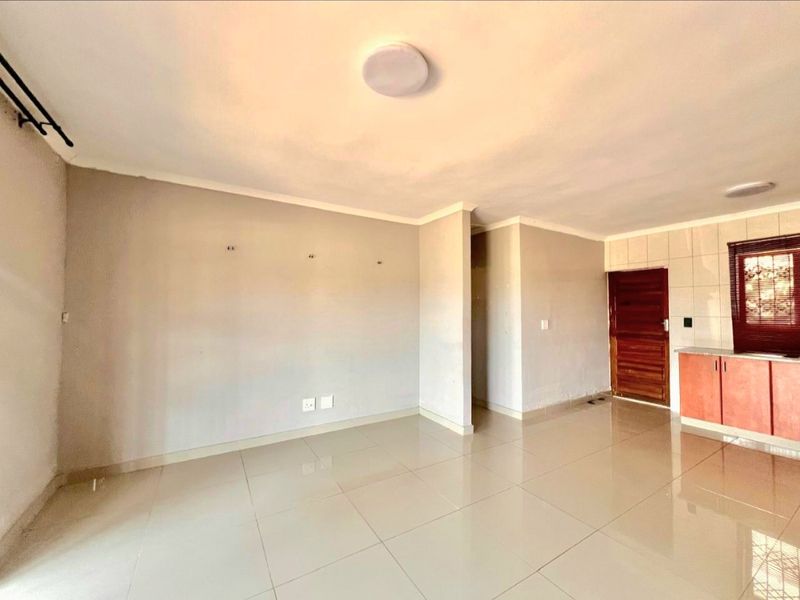 Modern Living Near the Coast!! - Photo 3