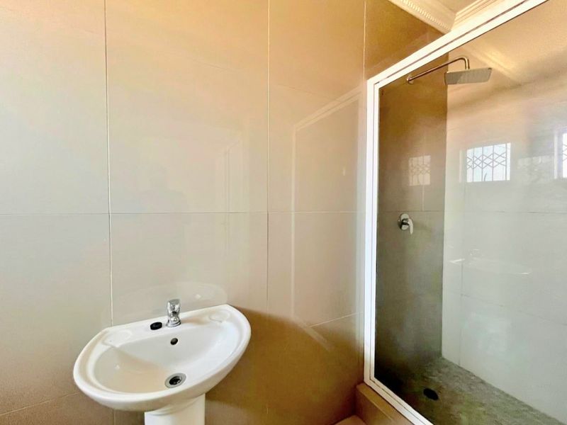 Modern Living Near the Coast!! - Photo 8