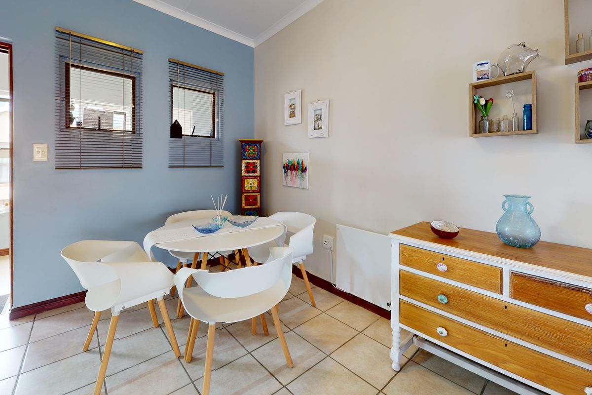 2nd floor Unit - Photo 5