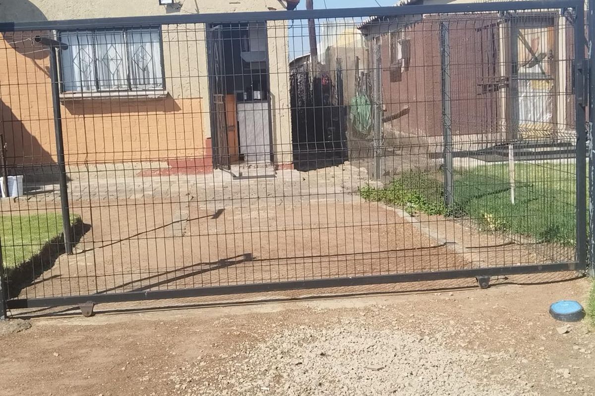 Sole and Exclusive Mandate - Photo 4