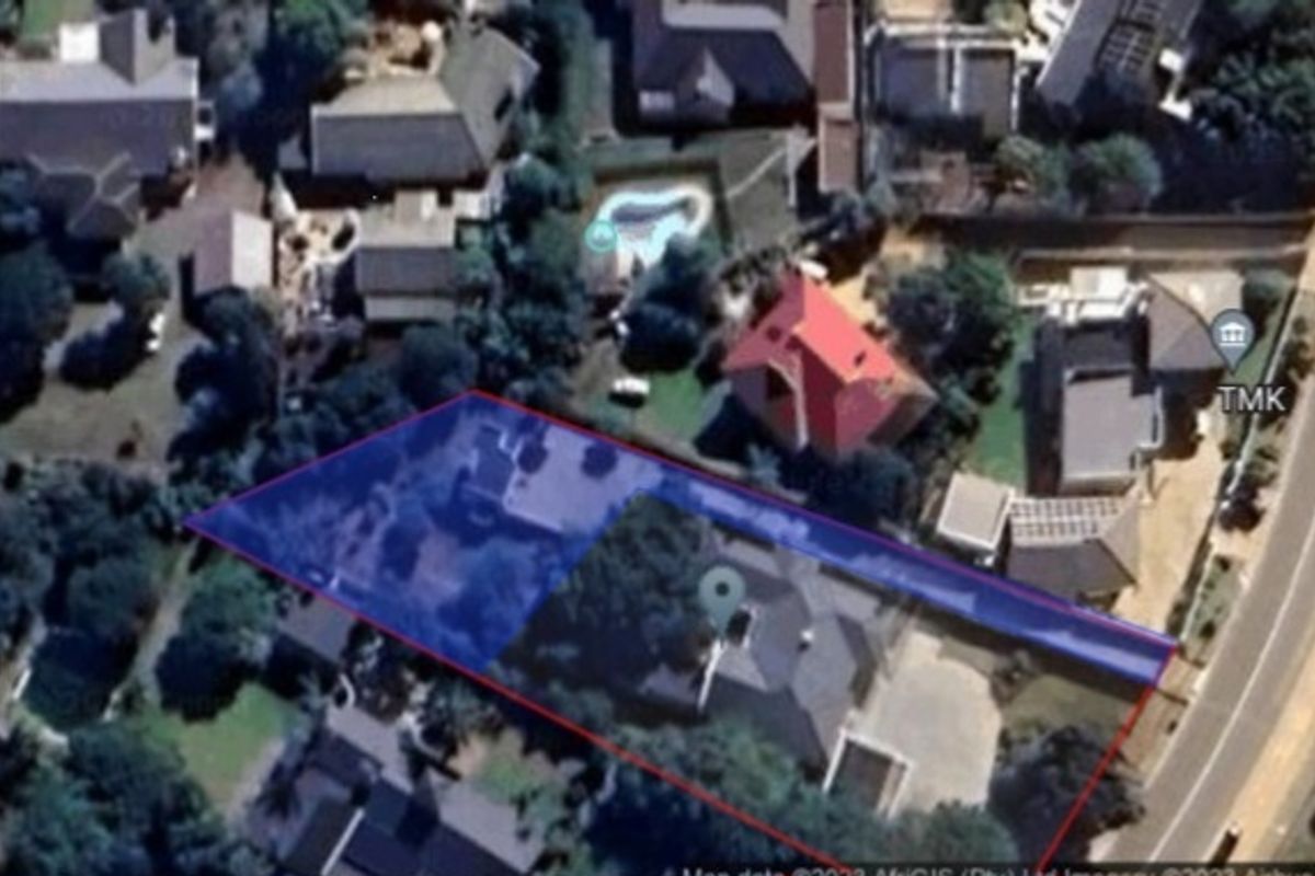 Rare 1 200m2 Walled Stand in Prime Linkside Location - Photo 2