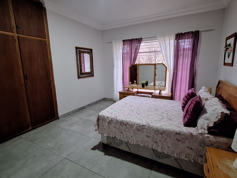 House and flat with river views for sale - Photo 10