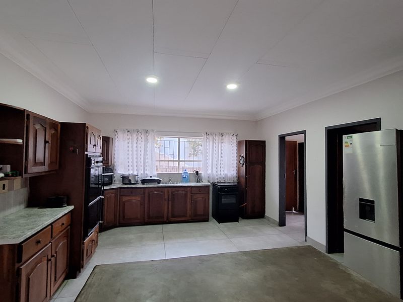 House and flat with river views for sale - Photo 4