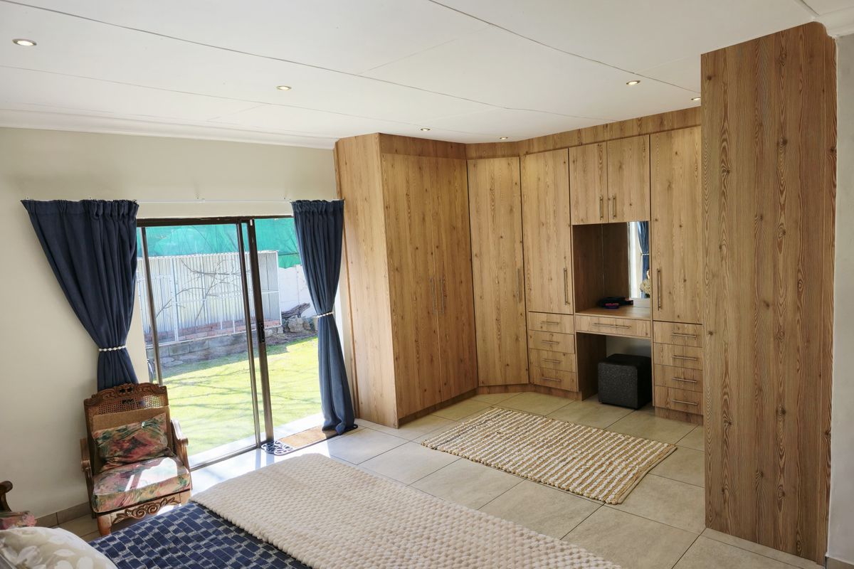 Perfect House and flat for sale - Photo 5