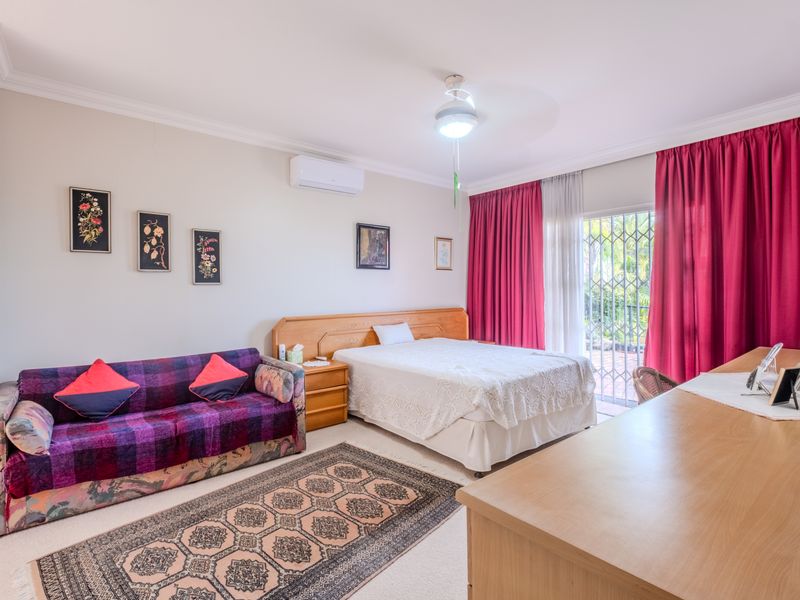 Wake Up To The Sea. Live The La Lucia Lifestyle. - Photo 7