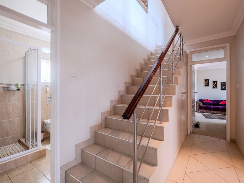 Wake Up To The Sea. Live The La Lucia Lifestyle. - Photo 8