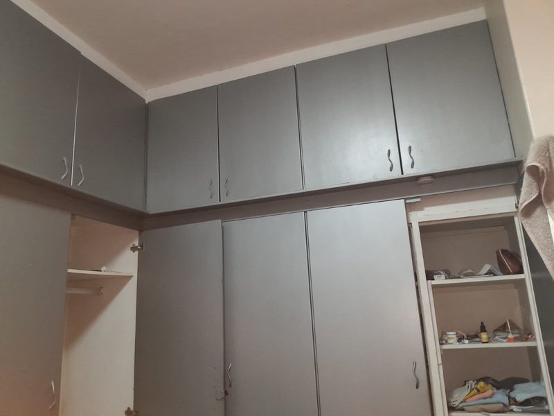 NEAT APARTMENT - Photo 10