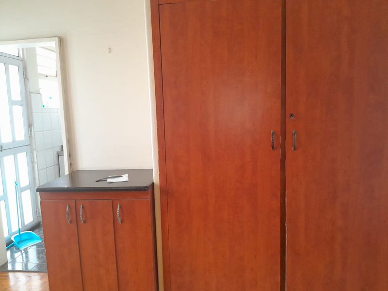 NEAT APARTMENT - Photo 7
