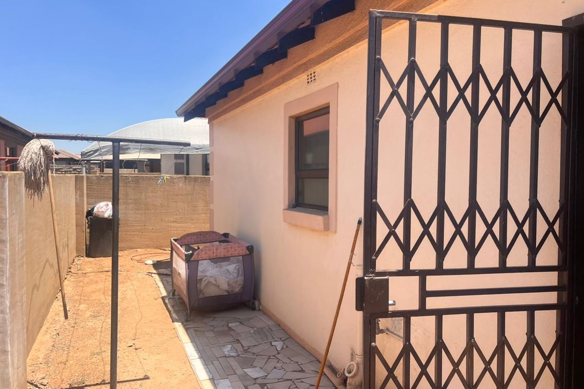 Charming 2-bedrooms house for sale with spacious garden in a quiet neighbourhood - Photo 4