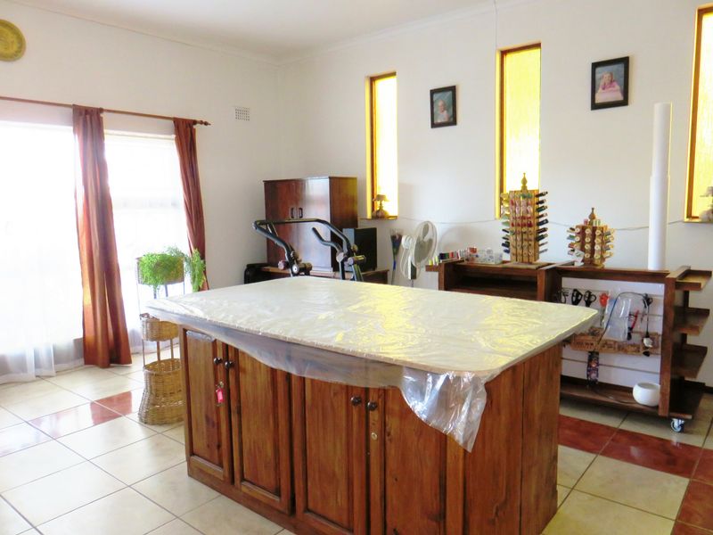 Low Maintenance, High Value Home in Deneysville, Vaal Dam - Photo 7