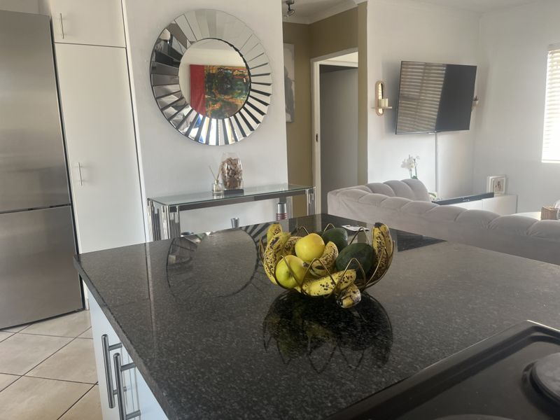 Spacious 2-bedroom apartment in Albertsdal, Alberton - Photo 6