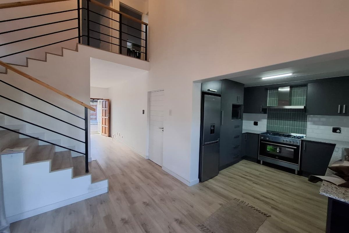 "Experience Refined Living in Arboretum with this ultra‐modern, 2‐Bedroom Duplex! - Photo 3