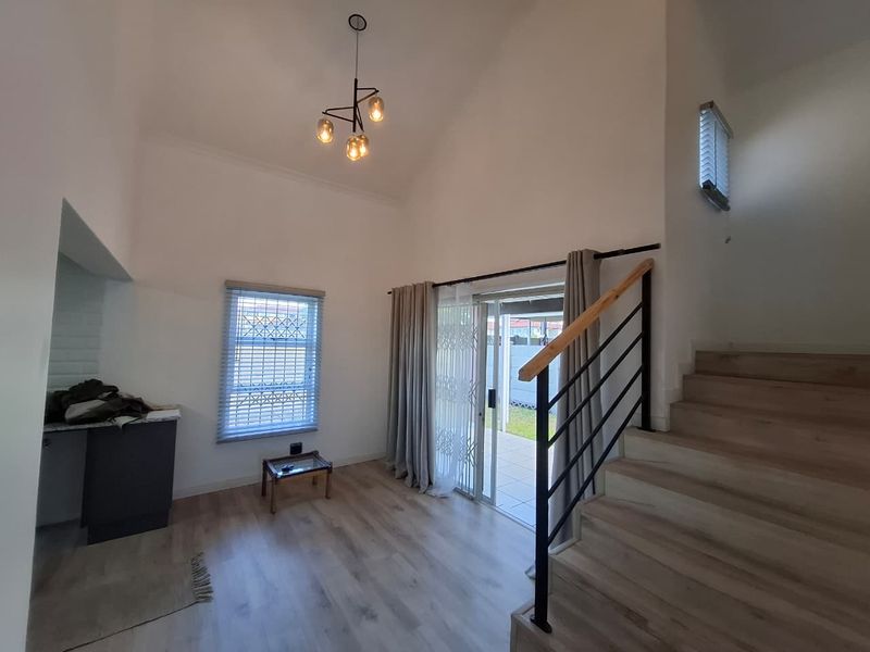 "Experience Refined Living in Arboretum with this ultra‐modern, 2‐Bedroom Duplex! - Photo 5