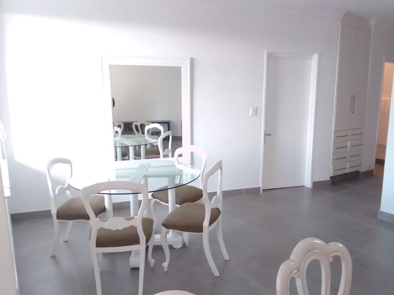 Furnished 2 Bed 2 Bath Apartment - Photo 4