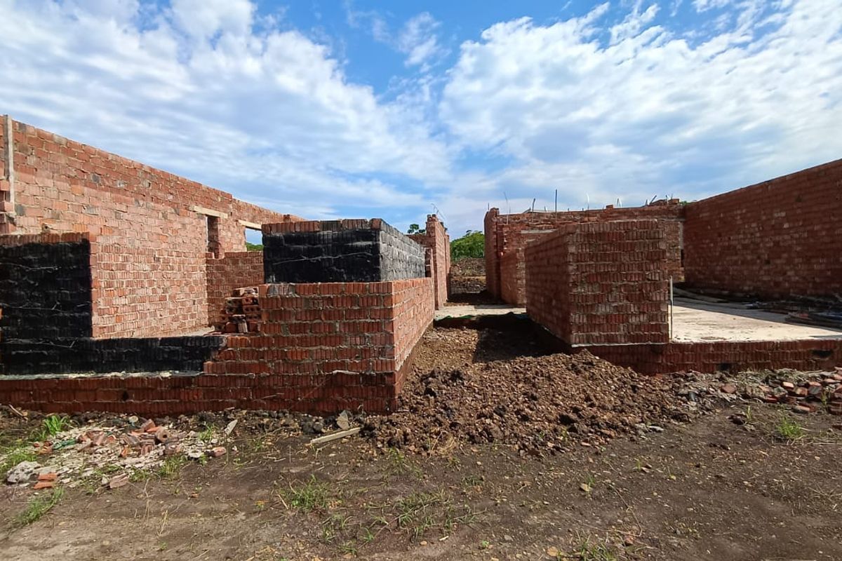 Unbelievable Opportunity for Stylish Estate Living - Photo 3