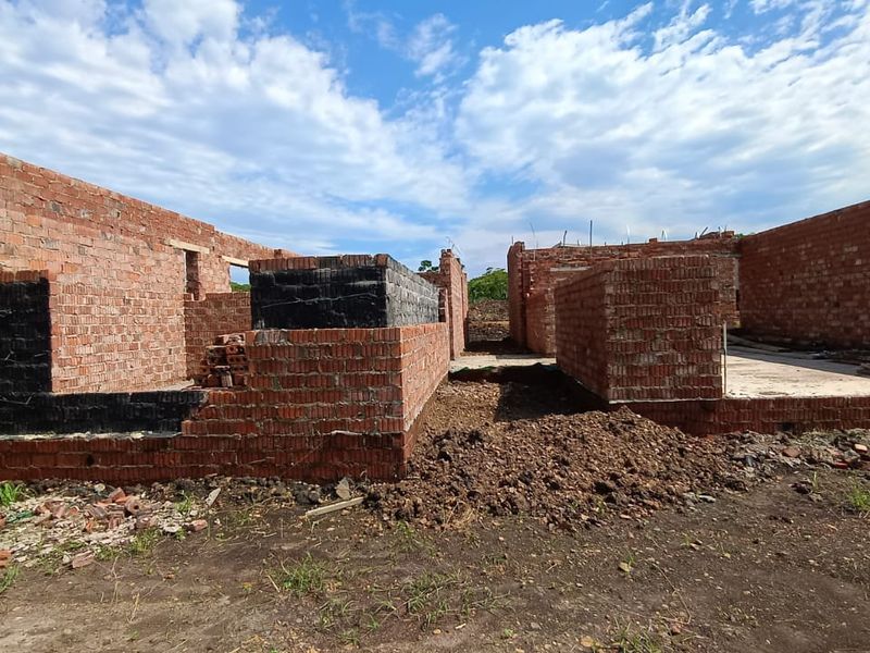 Unbelievable Opportunity for Stylish Estate Living - Photo 3