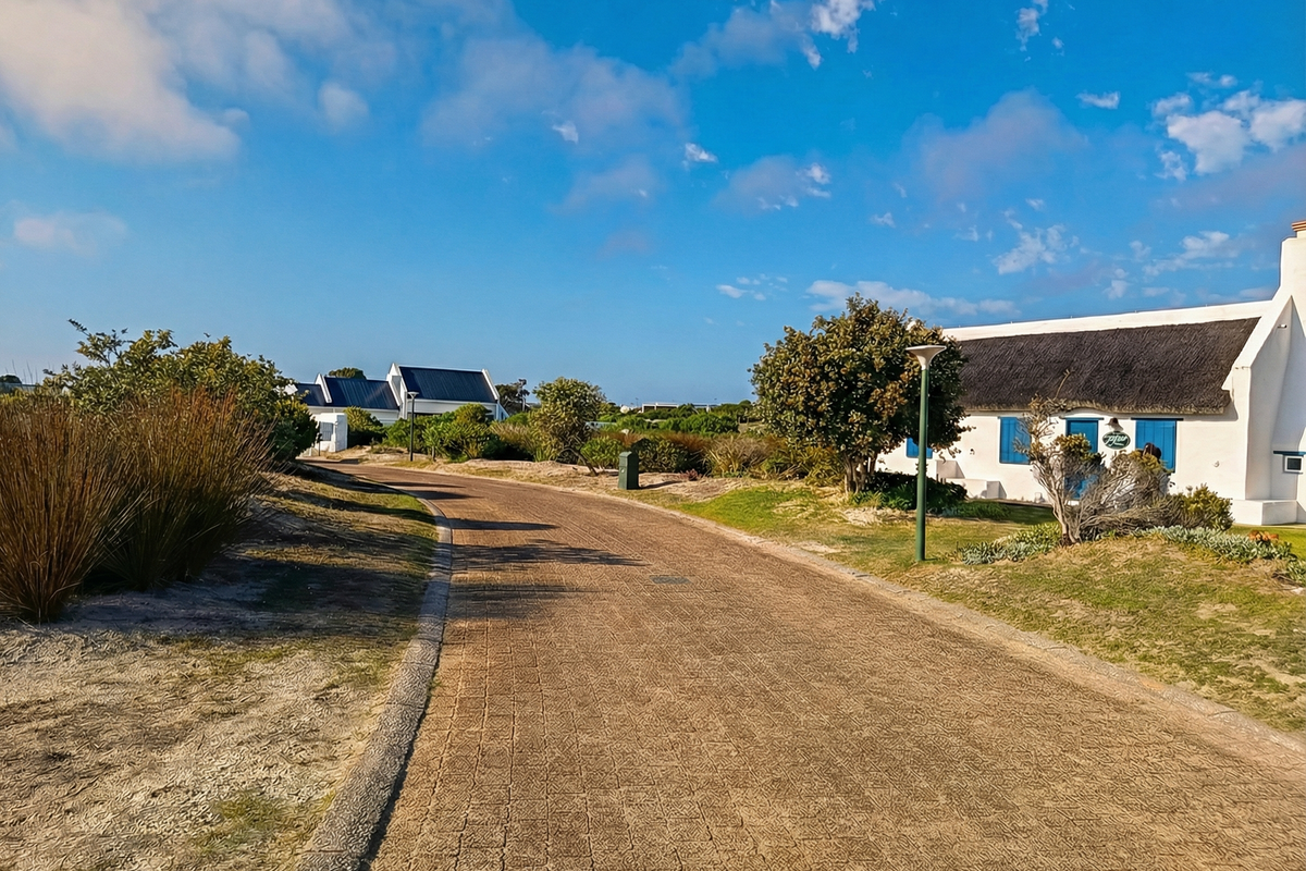 Huge Plot for sale in Established Part of Langezandt - Photo 4