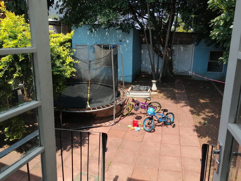 Prime Glenwood 2-Bedroom Home with Flatlet - Photo 10