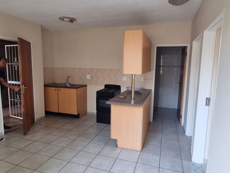 A Must C!  A Must Buy! - Photo 5