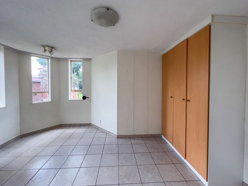 A Must C!  A Must Buy! - Photo 10