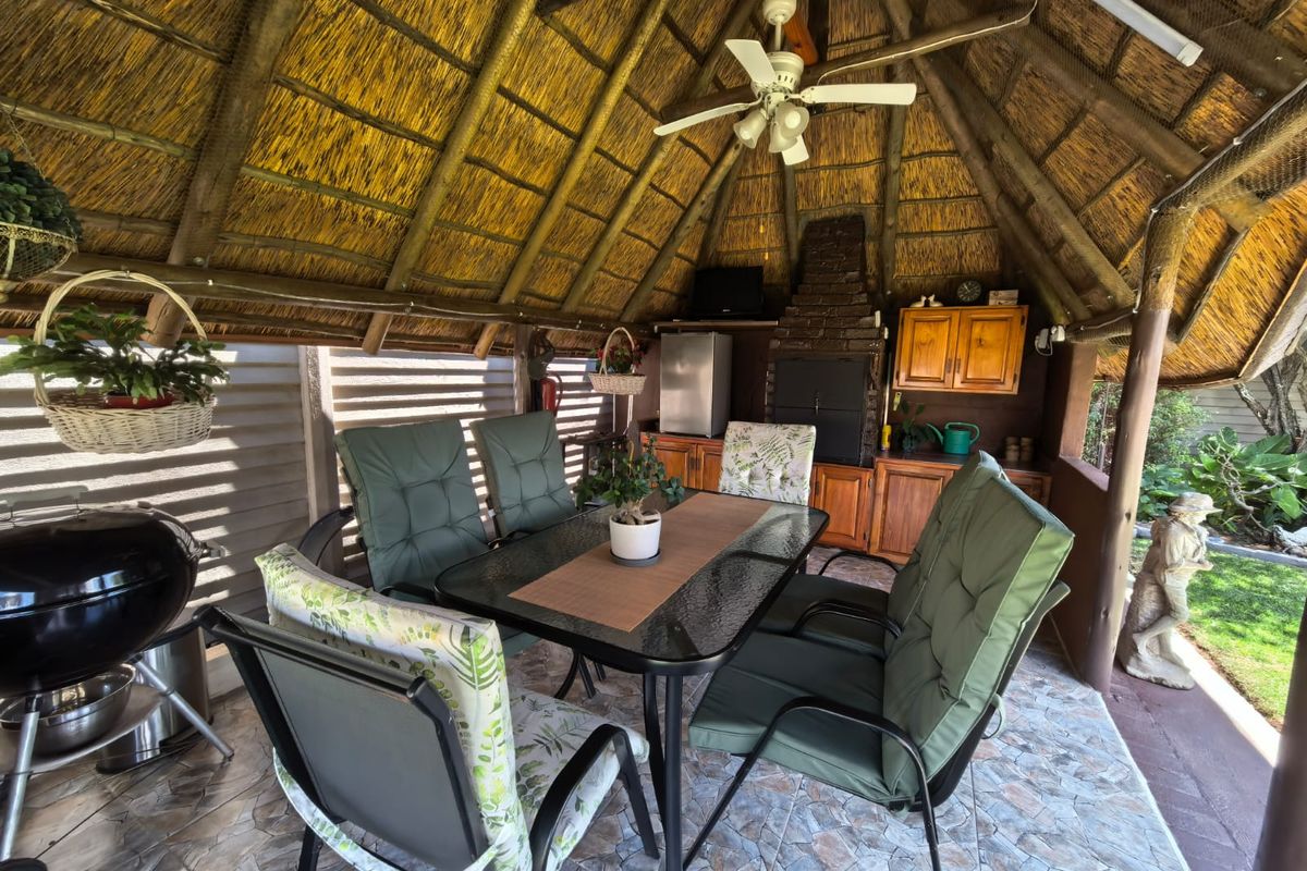 Are you looking for a secure Townhouse which is off the grid? - Photo 5