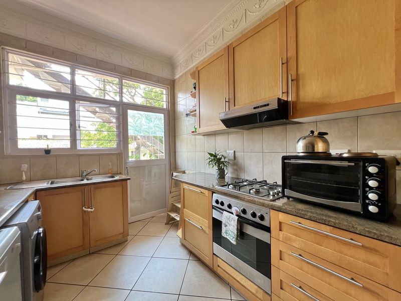 2 Beds with Garage and Storeroom Musgrave - Photo 2