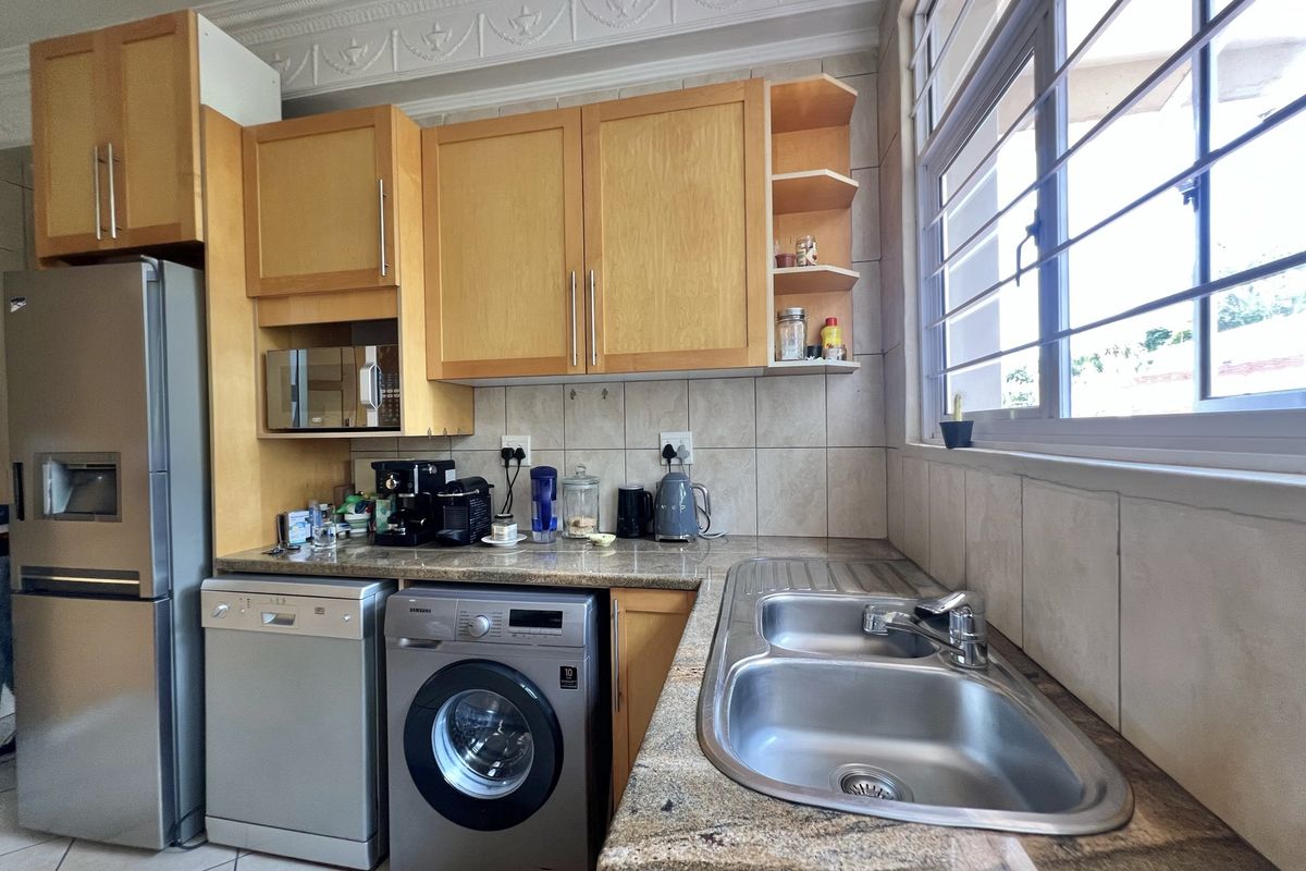 2 Beds with Garage and Storeroom Musgrave - Photo 3