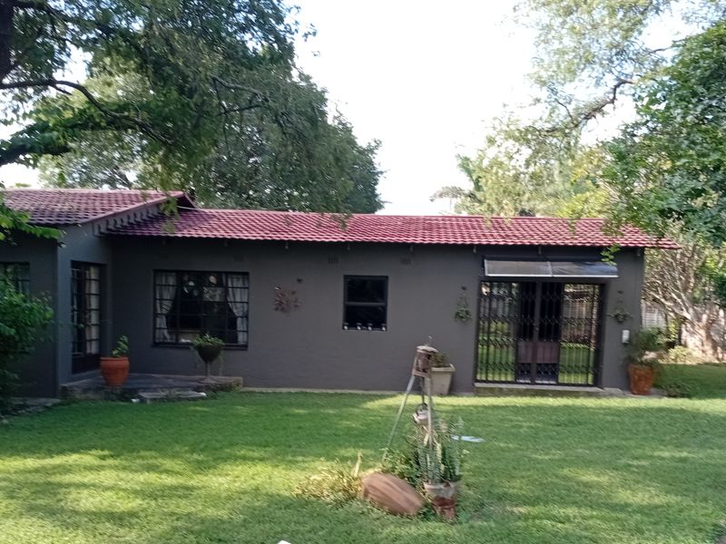 Perfect family home ready and waiting for you. - Photo 6