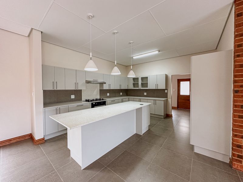 Experience the Art of Refined Retirement - Photo 7