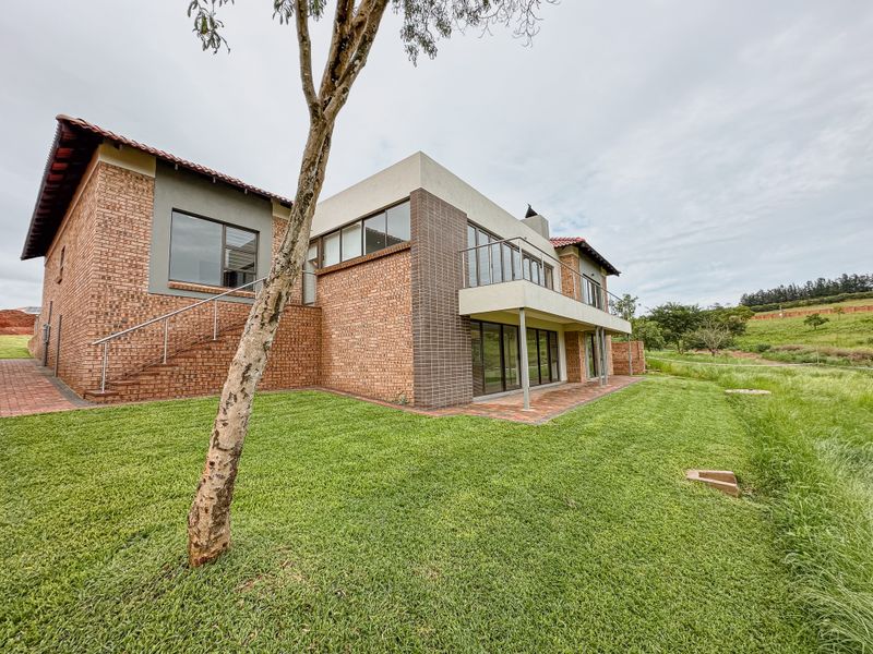 Experience the Art of Refined Retirement - Photo 3