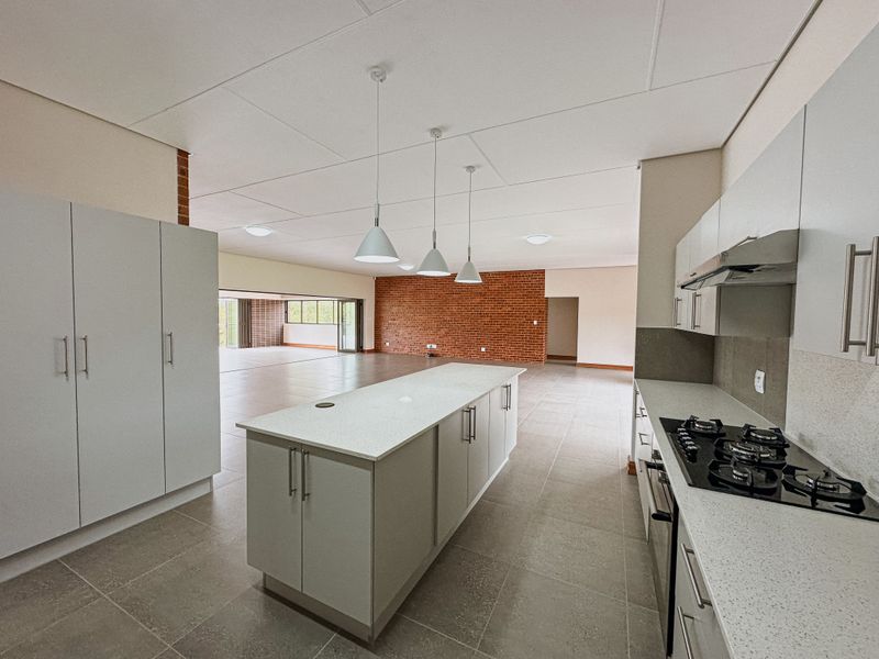 Experience the Art of Refined Retirement - Photo 9