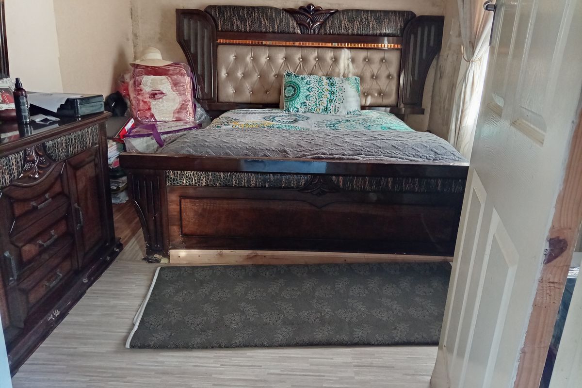 "Modern and Spacious Family Home for Sale at Mdantsane nu14 - Photo 5