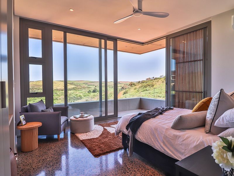 Luxury Home On Golf Estate - Photo 6