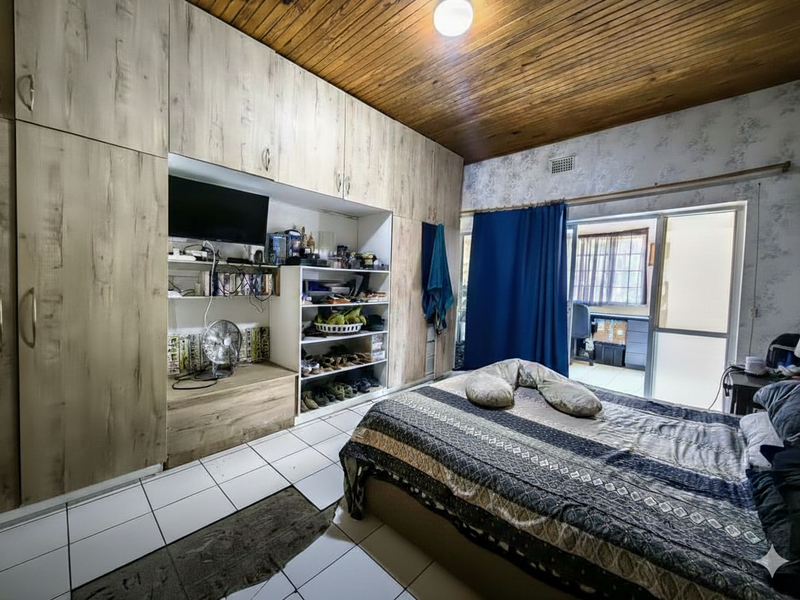 Dual Income Delight in Bo-Dorp – Home + 2 Flatlets! - Photo 8