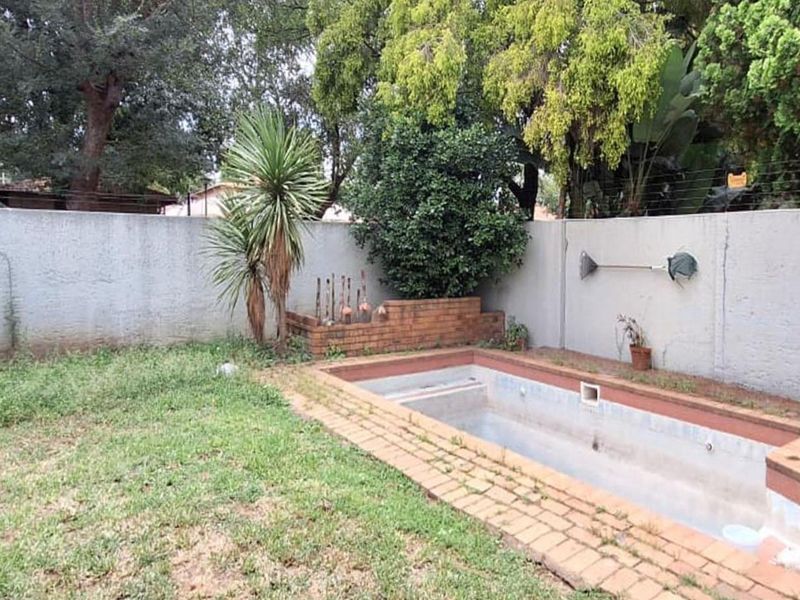 A TRUE delight for any DIY and investor - Photo 10