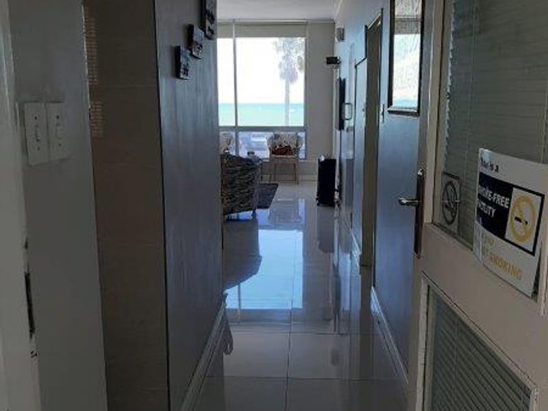 Fully Furnished 2 Bed Apartment for Rent – Beach Road, Strand - Photo 7