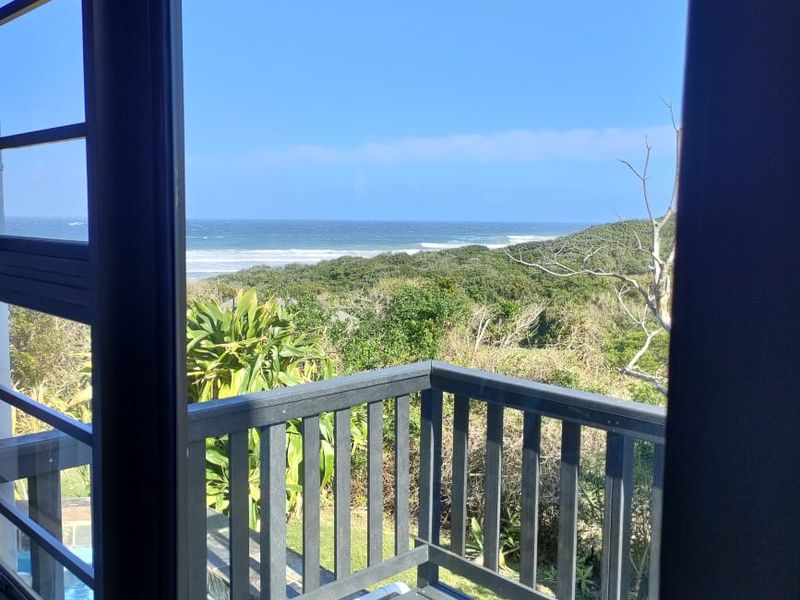 Self-Catering apartment for single professional - unit 1 – exclusive Cove rock estate - Photo 2