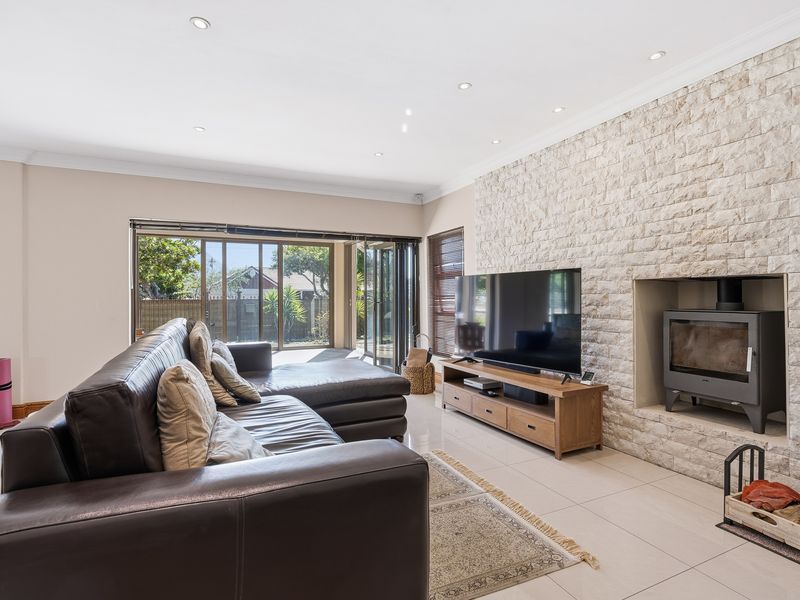 Just Move In | Renovated 3-Bedroom Corner Gem in Pinelands - Photo 7