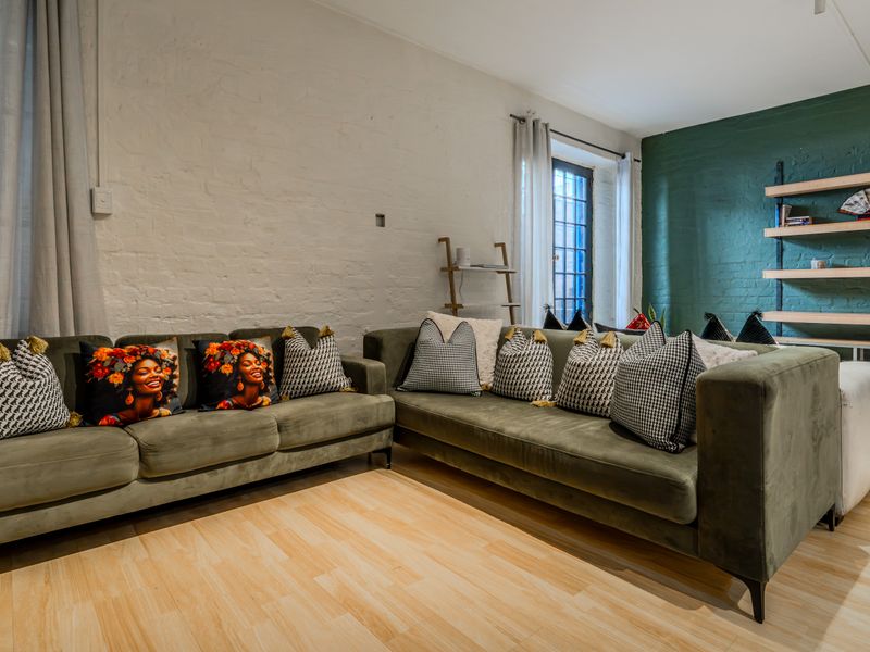 Bidding to start from R2,500,000!!! Live Luxury Auction! - Photo 5